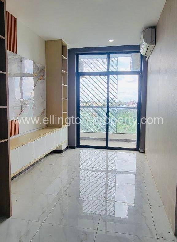 Condo For Rent Urgently In Areyskat In Chaktomuk Cityview Svay Chrum. - Ellington Property