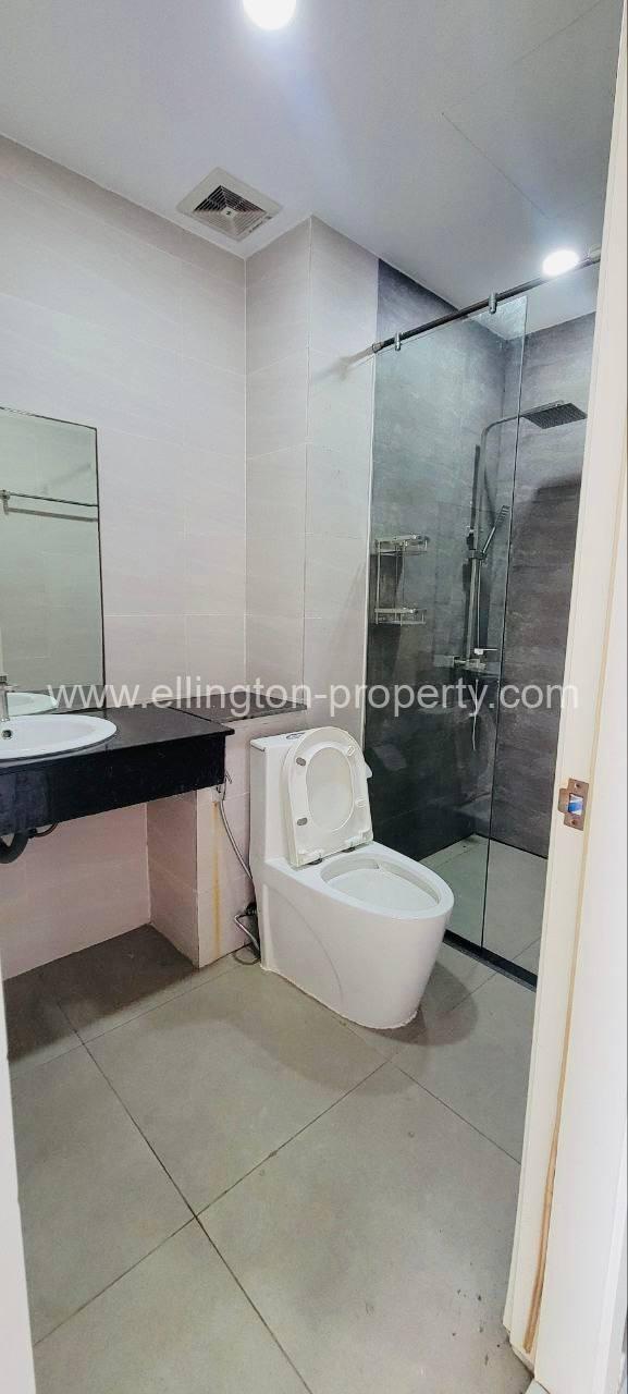 Condo For Rent Urgently In Areyskat In Chaktomuk Cityview Svay Chrum. - Ellington Property