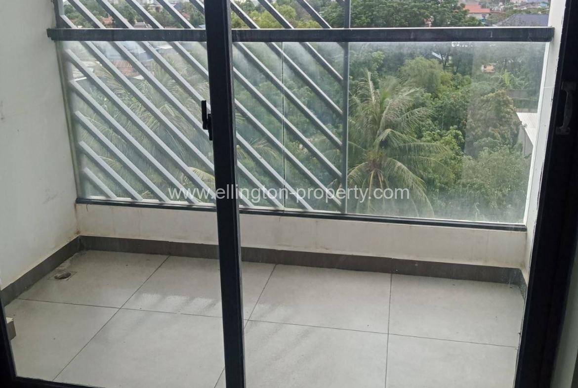Condo For Rent Urgently In Areyskat In Chaktomuk Cityview Svay Chrum. - Ellington Property