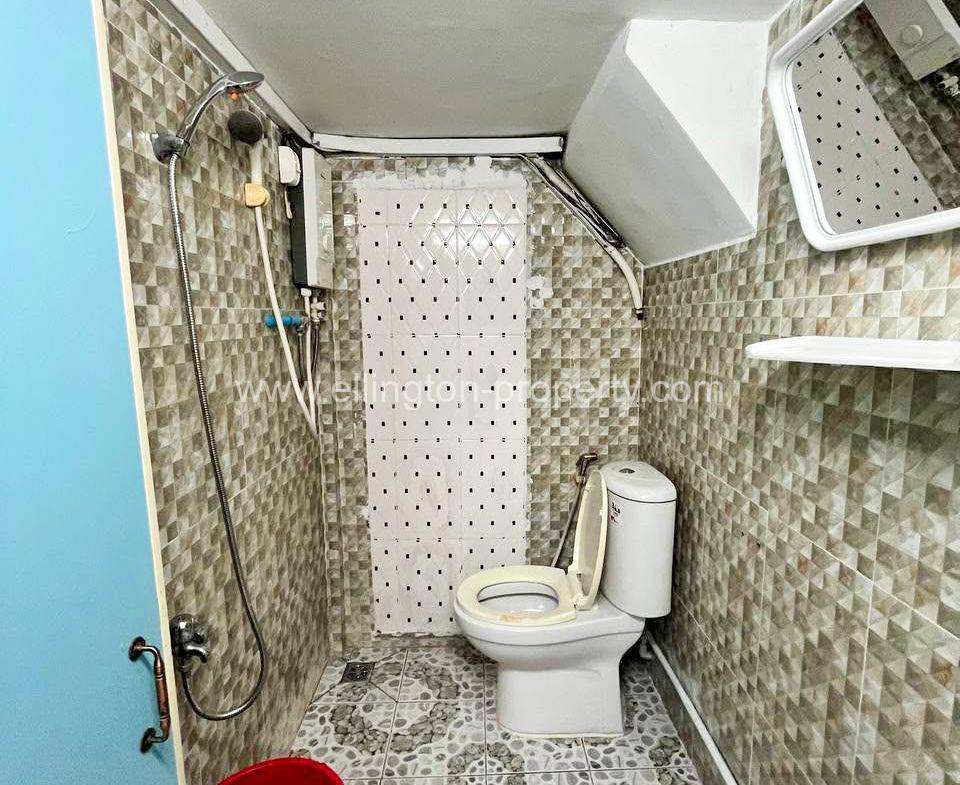 Shophouse For Rent In Toul Tompung - Ellington Property