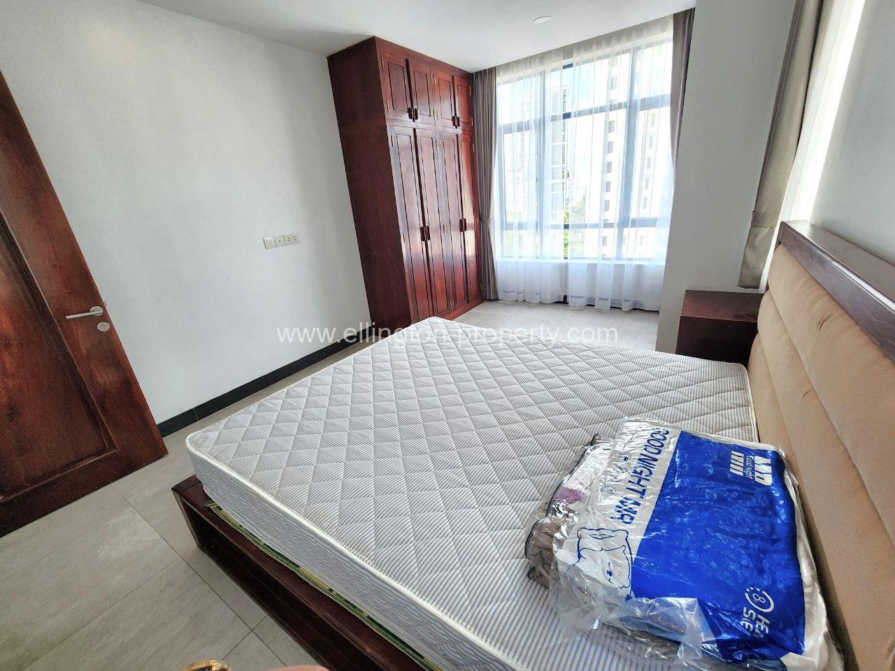 1 Bedroom For Rent In Tonle Bassac - Ellington Property