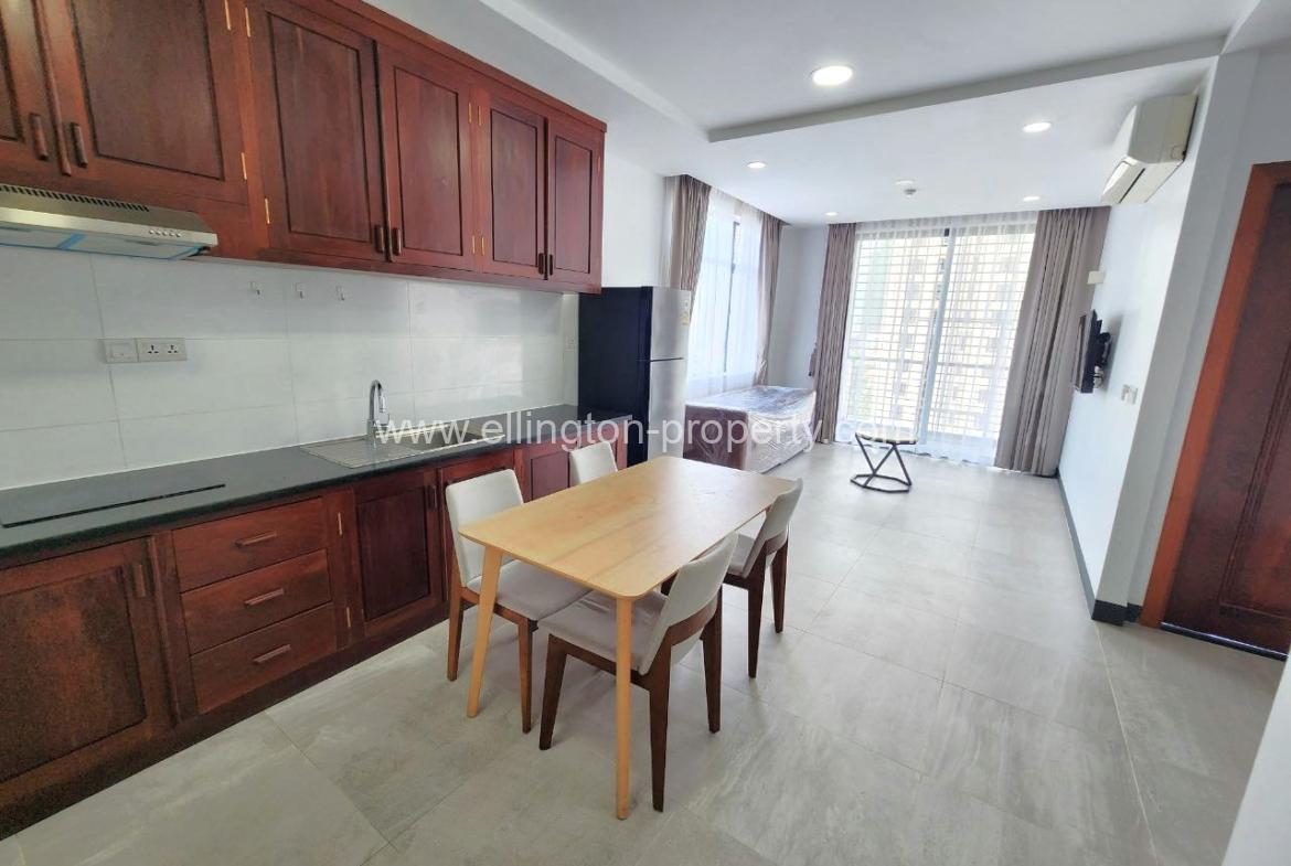 1 Bedroom For Rent In Tonle Bassac - Ellington Property
