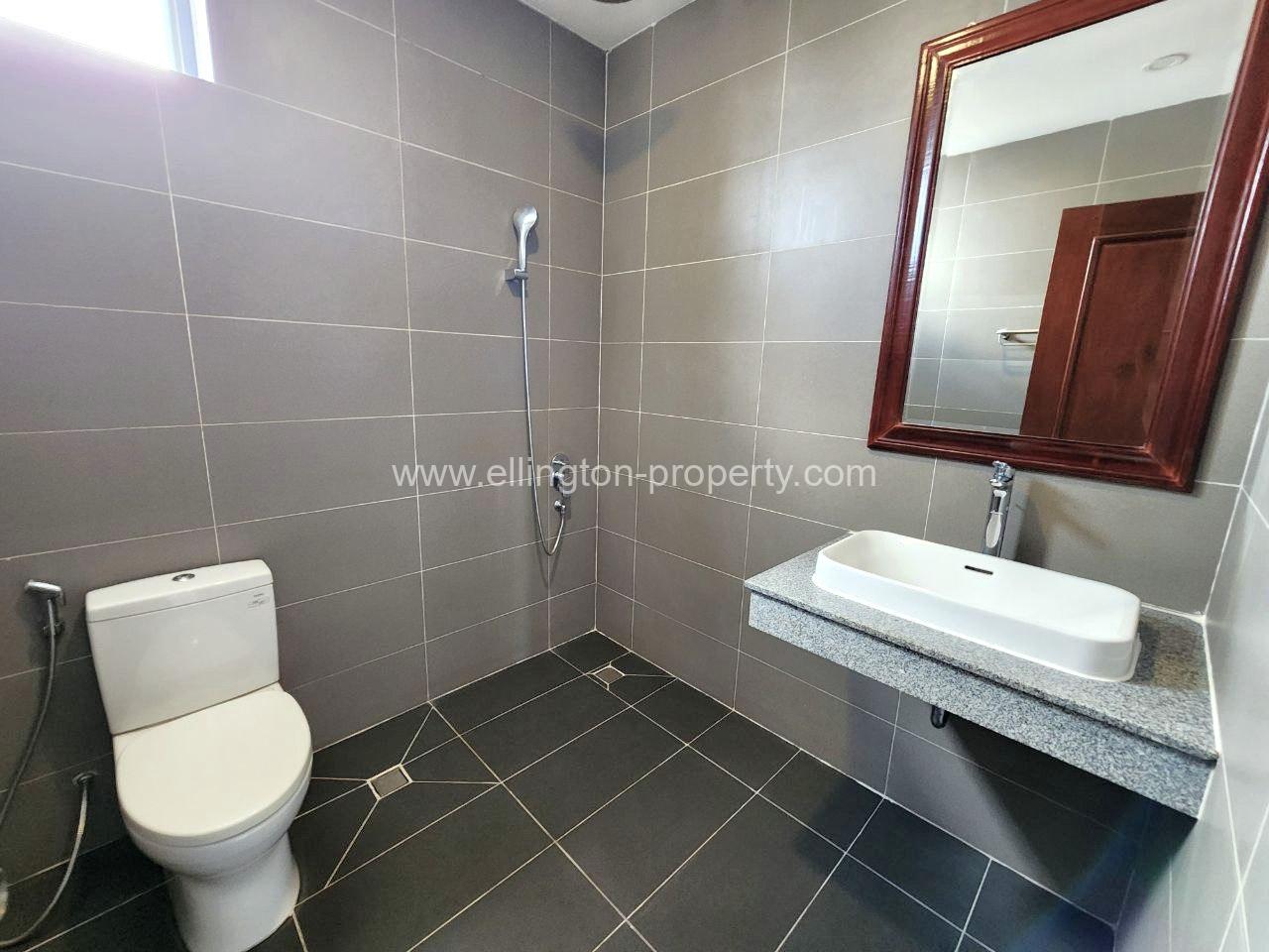 1 Bedroom For Rent In Tonle Bassac - Ellington Property