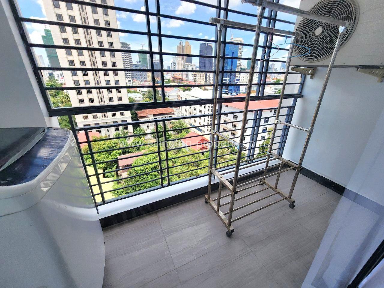 1 Bedroom For Rent In Tonle Bassac - Ellington Property