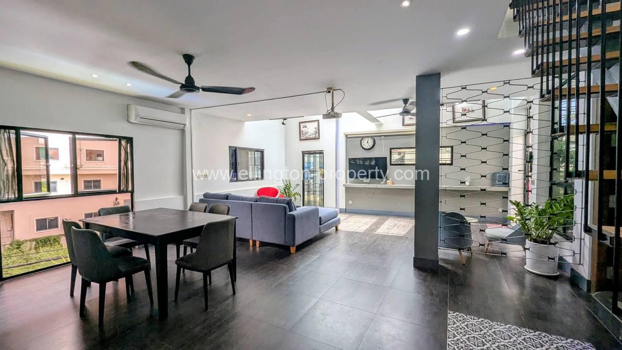 Duplex 3 Bedroom For Rent In 7 Makara - Ellington Property