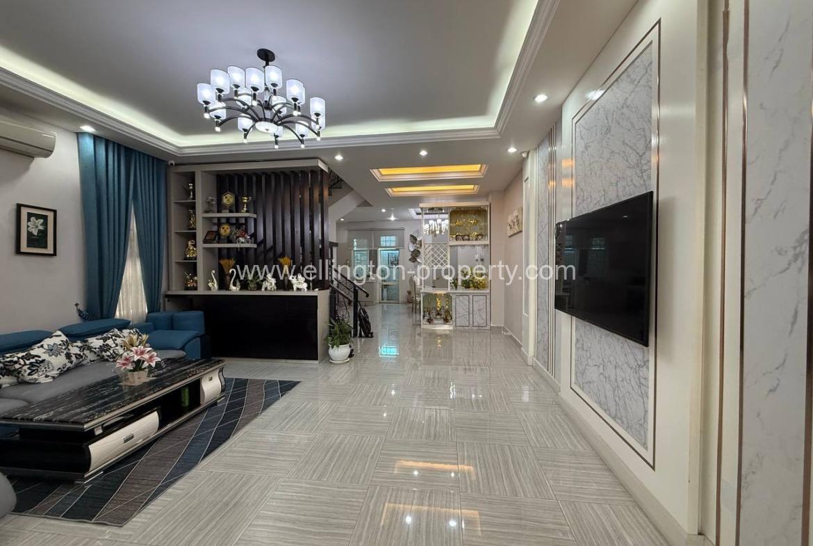 Single Villa For Rent Near Prohm Bayon Roundabout,st 6a - Ellington Property