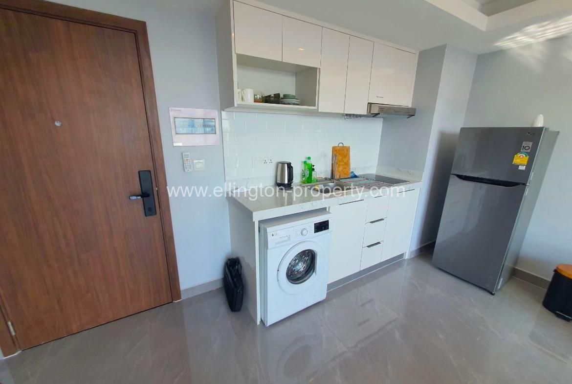 2 Bedrooms For Rent In Boeung Trabacek Area - Ellington Property