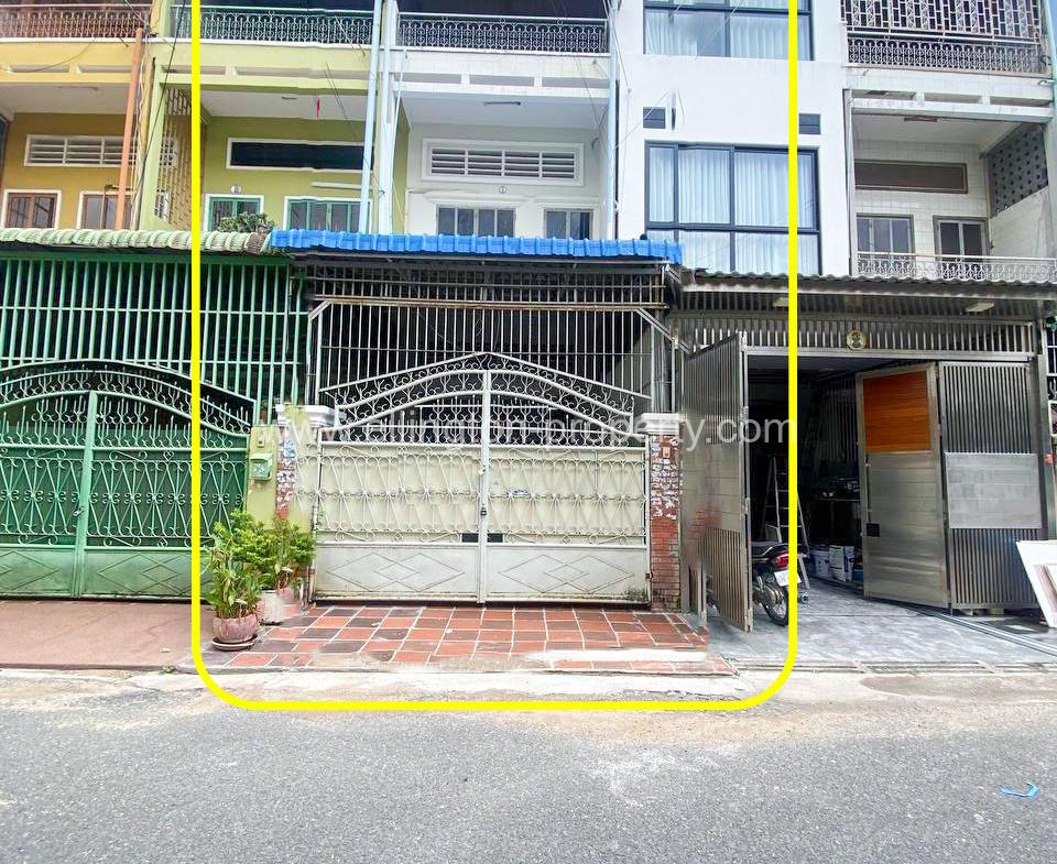Shophouse For Rent In Bkk - Ellington Property