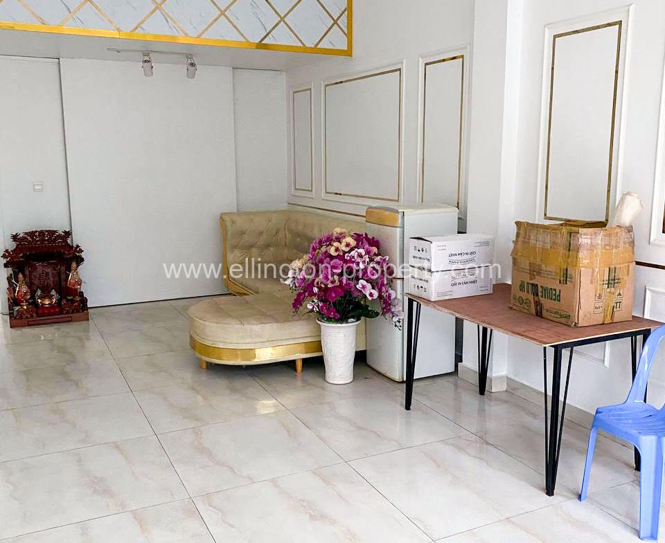 Shop House For Rent In Toul Tompong - Ellington Property