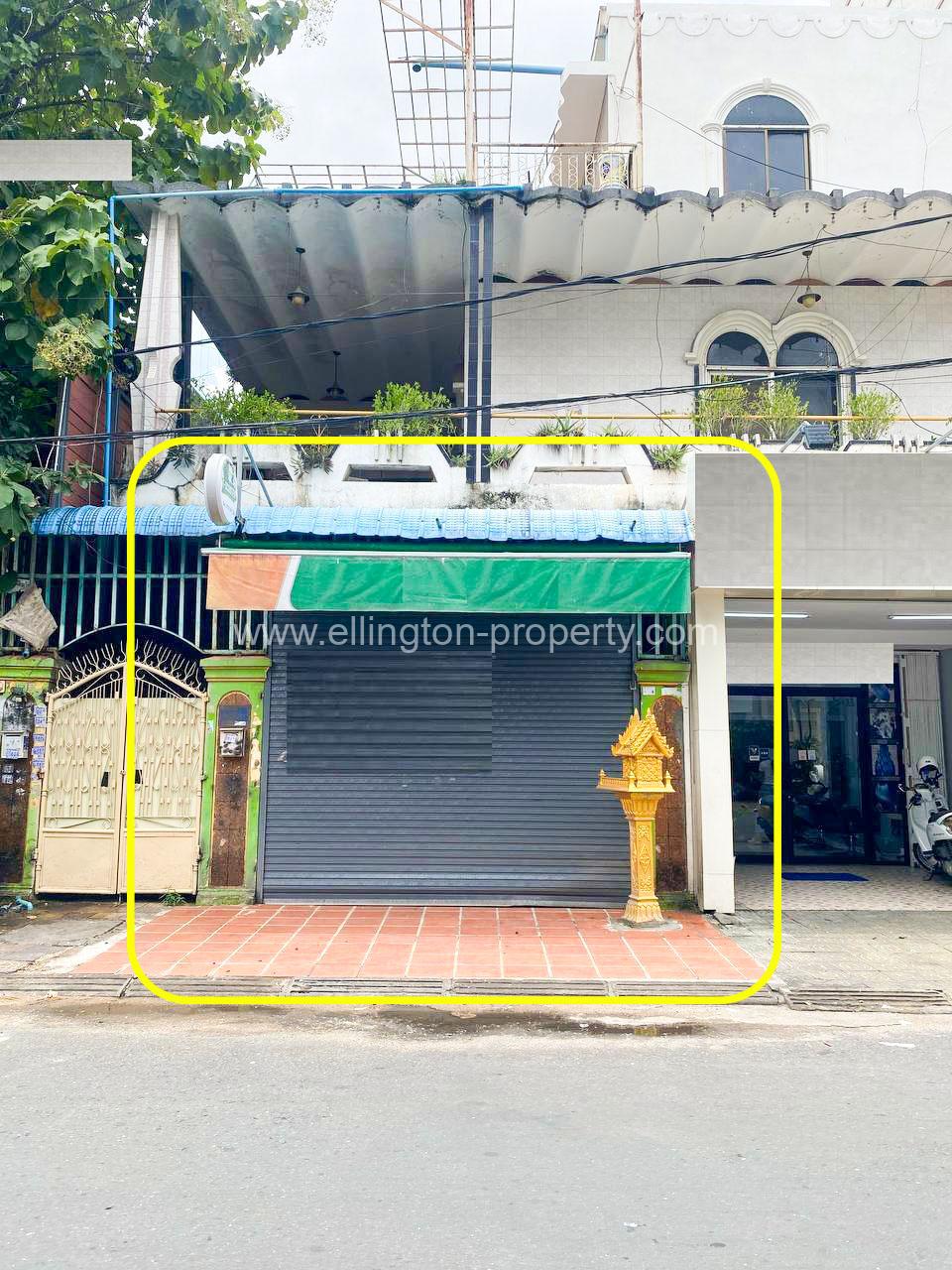 Shophouse For Rent​ In Bueng Keng Kong - Ellington Property