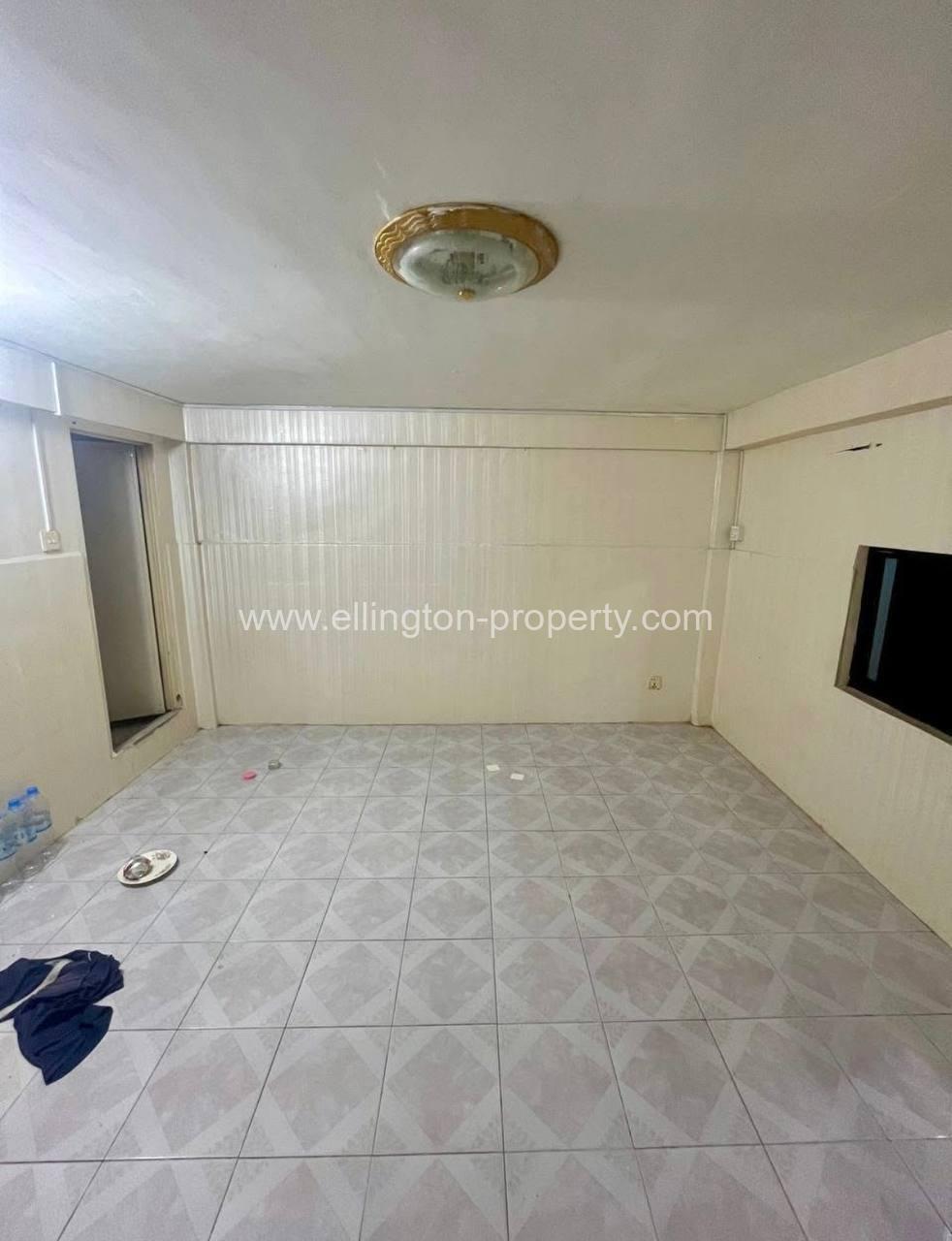Shop House For Rent In Tuol Tompoung,tumnob Tuek - Ellington Property