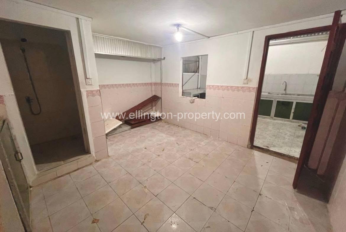 Shop House For Rent In Tuol Tompoung,tumnob Tuek - Ellington Property