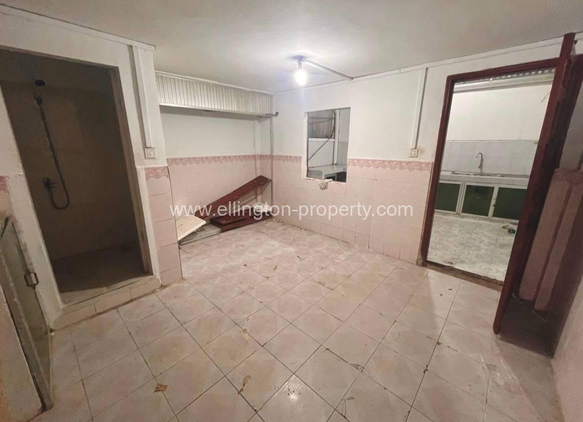 Shop House For Rent In Tuol Tompoung,tumnob Tuek - Ellington Property