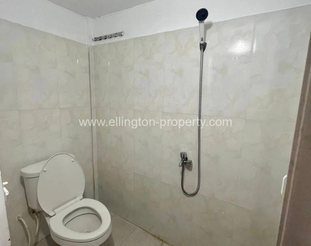 Shop House For Rent In Tuol Tompoung,tumnob Tuek - Ellington Property