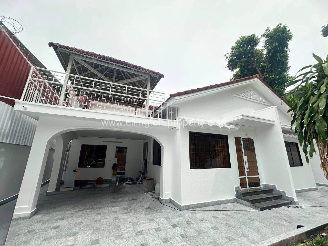 Villa For Rent In Bkk1 - Ellington Property