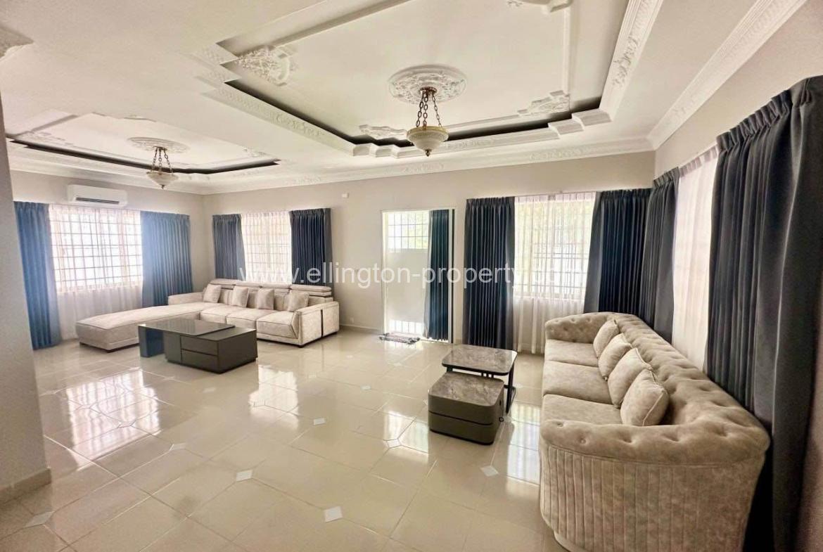 Villa For Rent In Bkk1 - Ellington Property