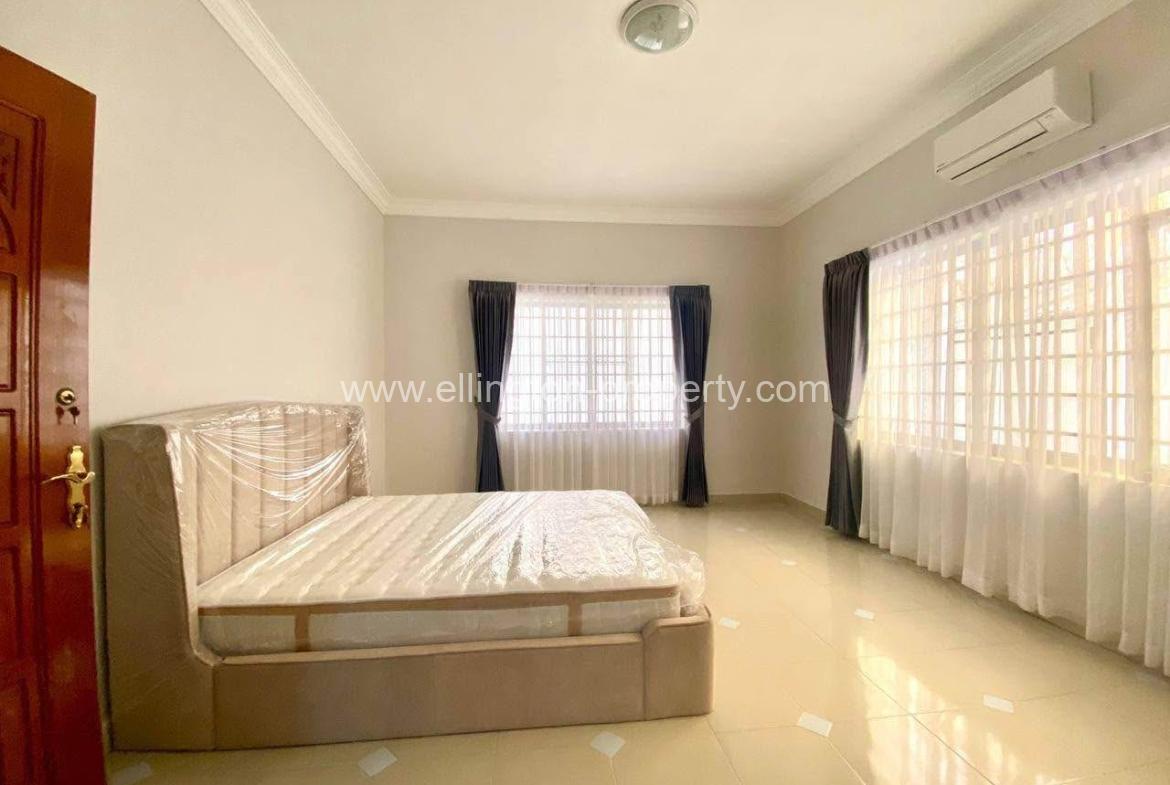 Villa For Rent In Bkk1 - Ellington Property