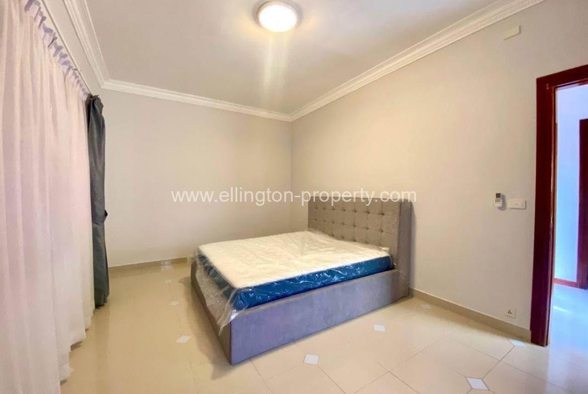 Villa For Rent In Bkk1 - Ellington Property