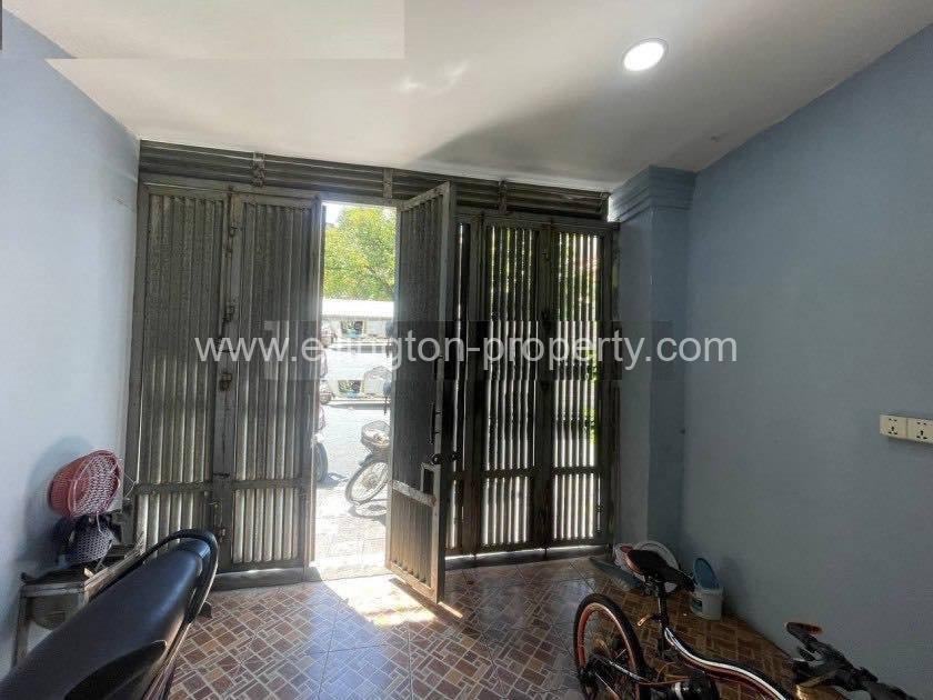 Shophouse For Rent​ At Tek La’ak - Ellington Property