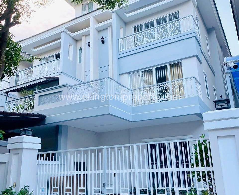 Twin Villa For Rent ​in Borey Phnom Penh Thmey Sen Sok - Ellington Property