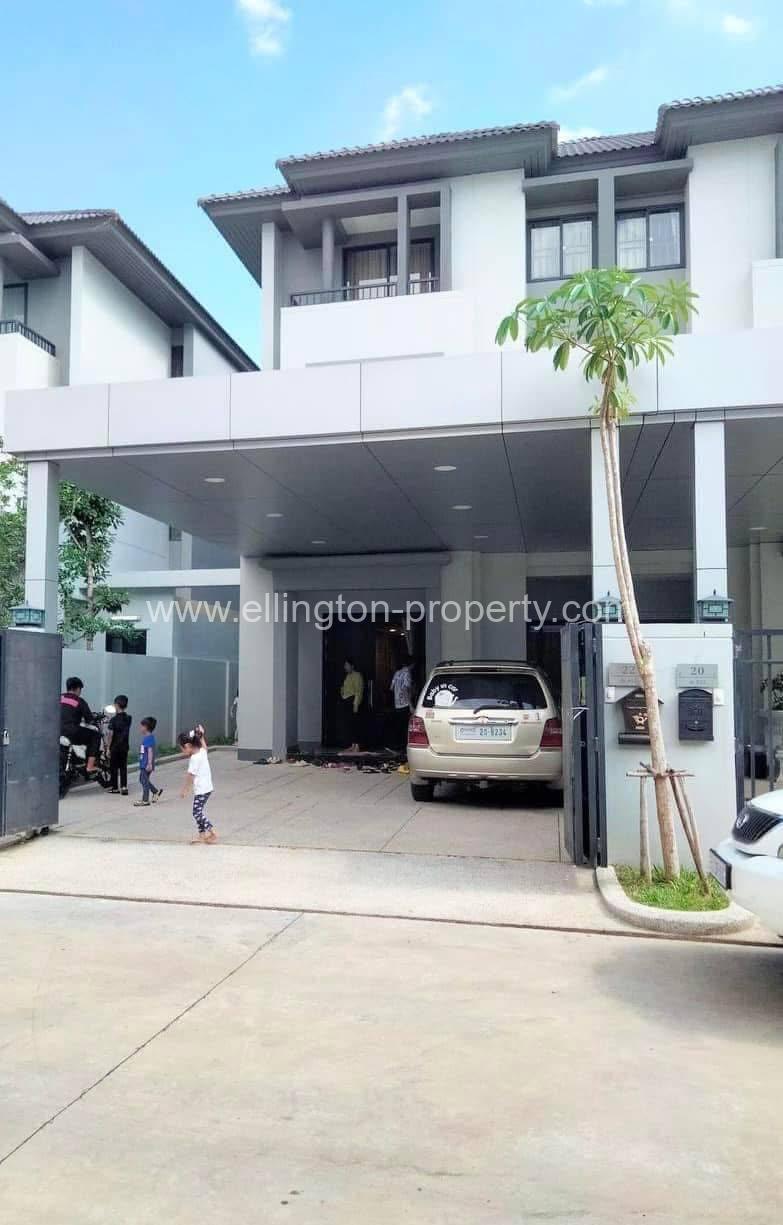 Twin Villa For Rent In Borey Chip Mong - Ellington Property