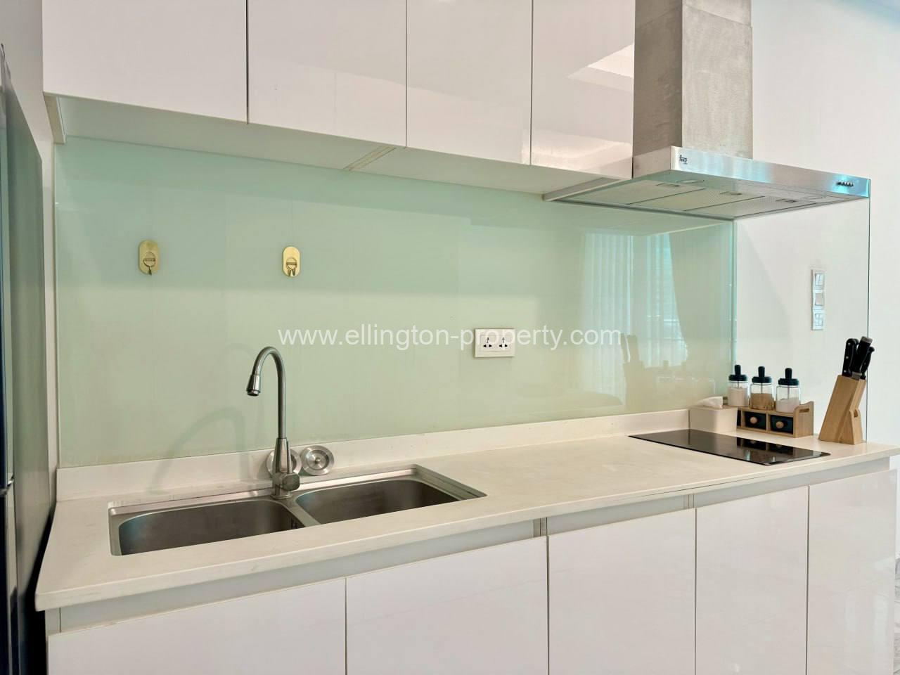 J Tower 8f Studio Serviced Apartment For Rent In Tonle Bassac - Ellington Property