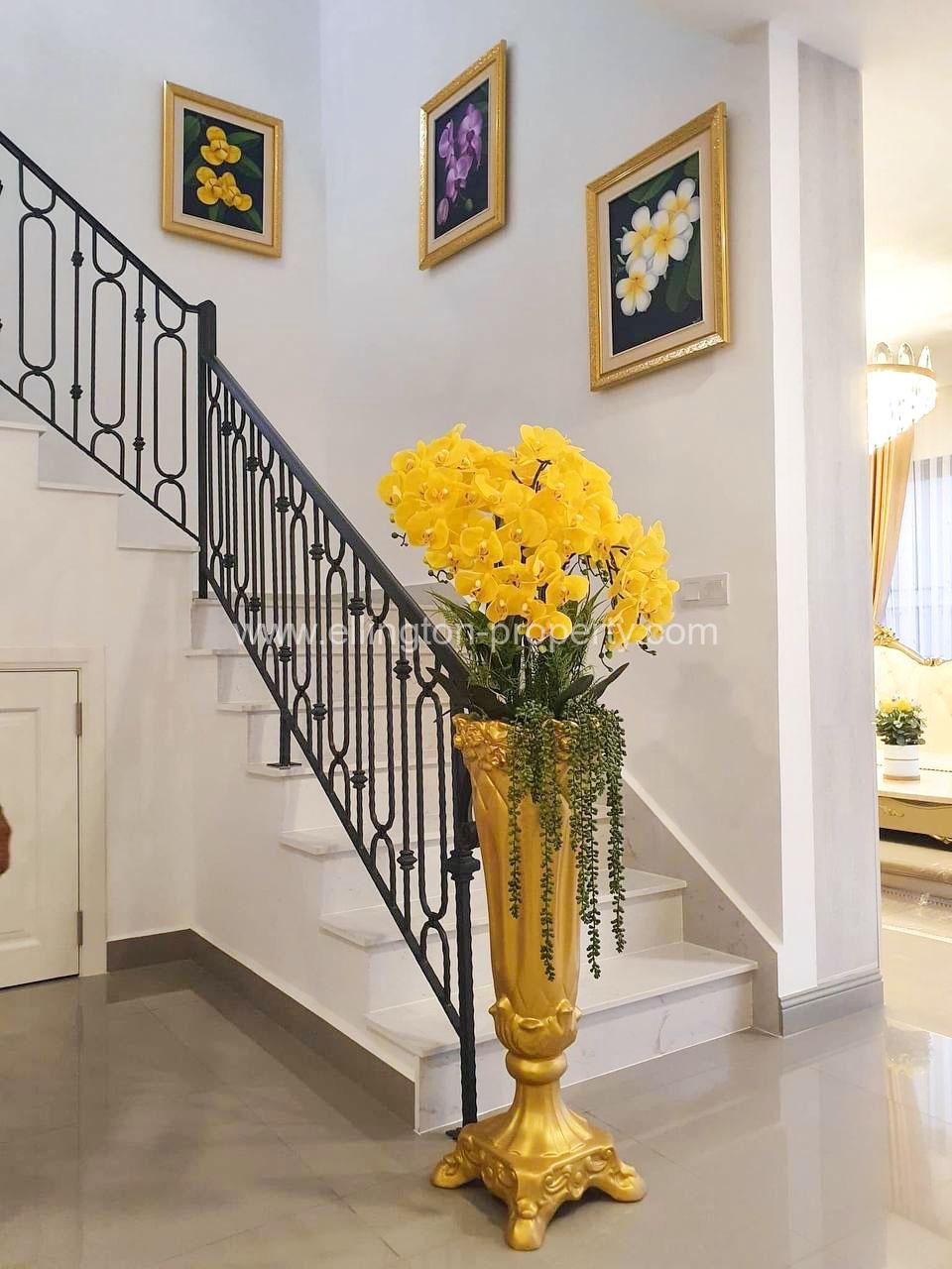 Twin Villa For Rent In Borey Chip Mong - Ellington Property