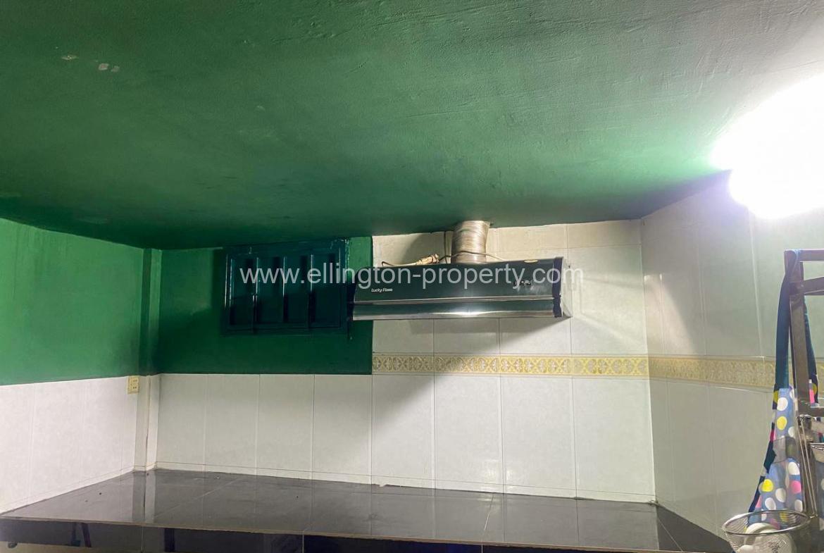 Shophouse For Rent At Boeng Keng Kong - Ellington Property