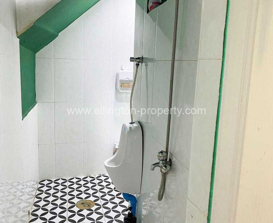 Shophouse For Rent At Boeng Keng Kong - Ellington Property