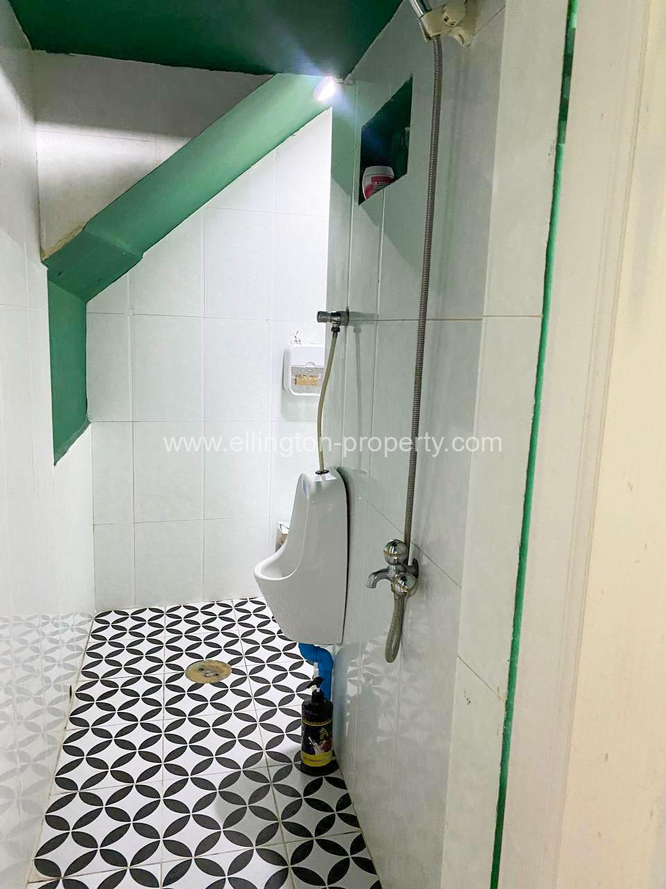 Shophouse For Rent At Boeng Keng Kong - Ellington Property