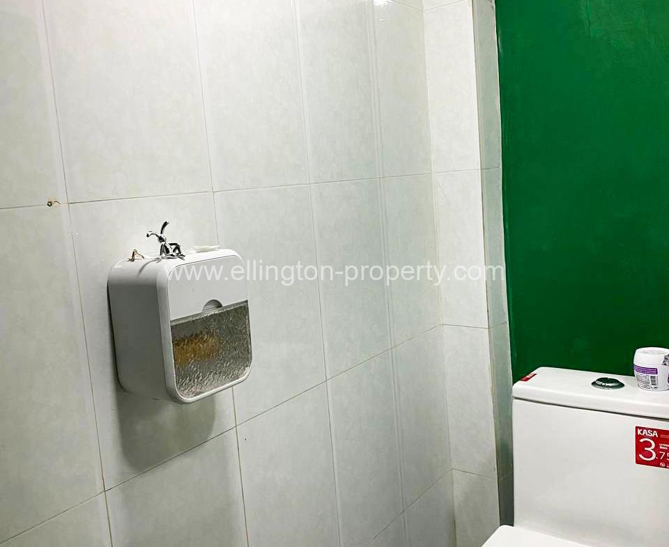 Shophouse For Rent At Boeng Keng Kong - Ellington Property