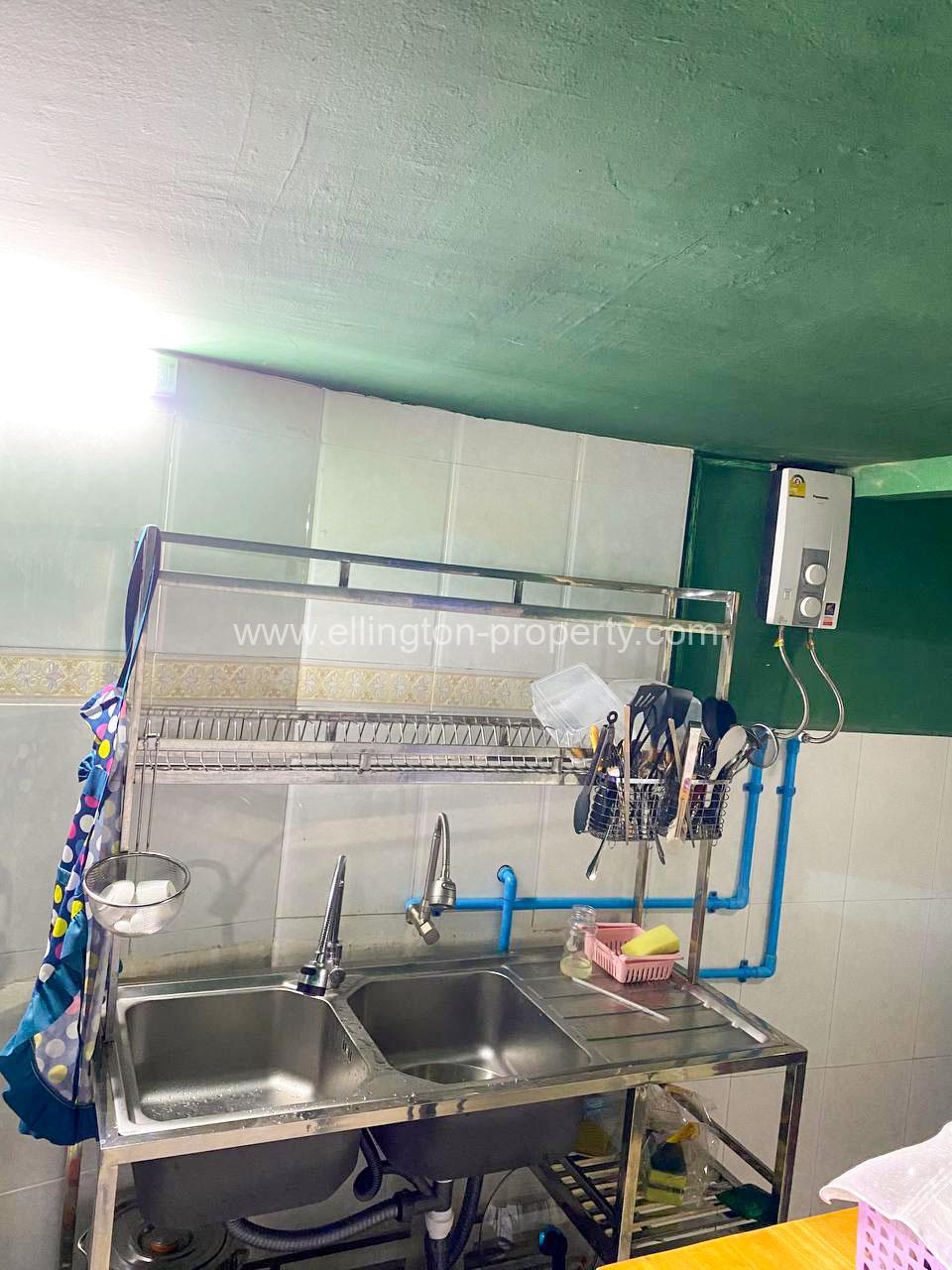 Shophouse For Rent At Boeng Keng Kong - Ellington Property