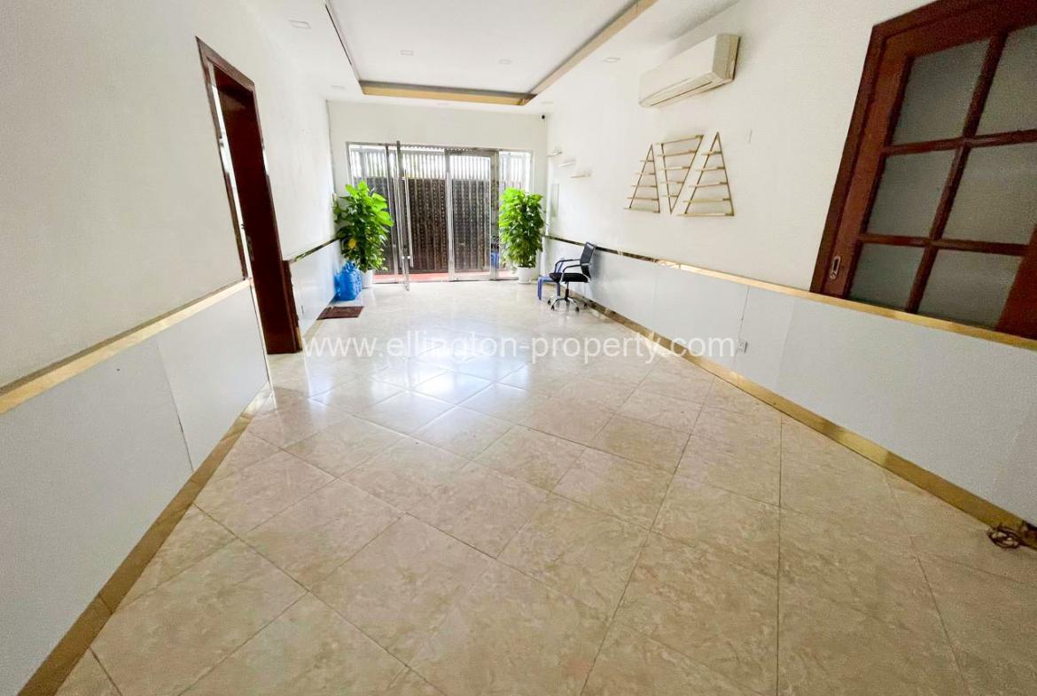 Shop For Rent Nearindependence Monument - Ellington Property