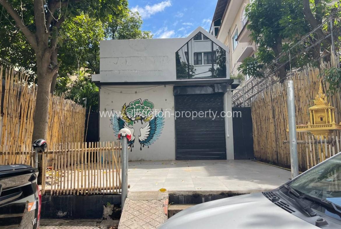 Shophouse For Rent At Khan Tuol Kuok - Ellington Property
