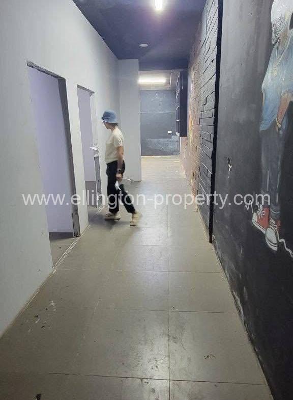 Shophouse For Rent At Khan Tuol Kuok - Ellington Property