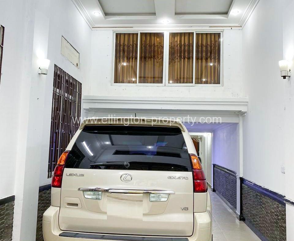 Shophouse For Rent In Toul Tum Pung - Ellington Property