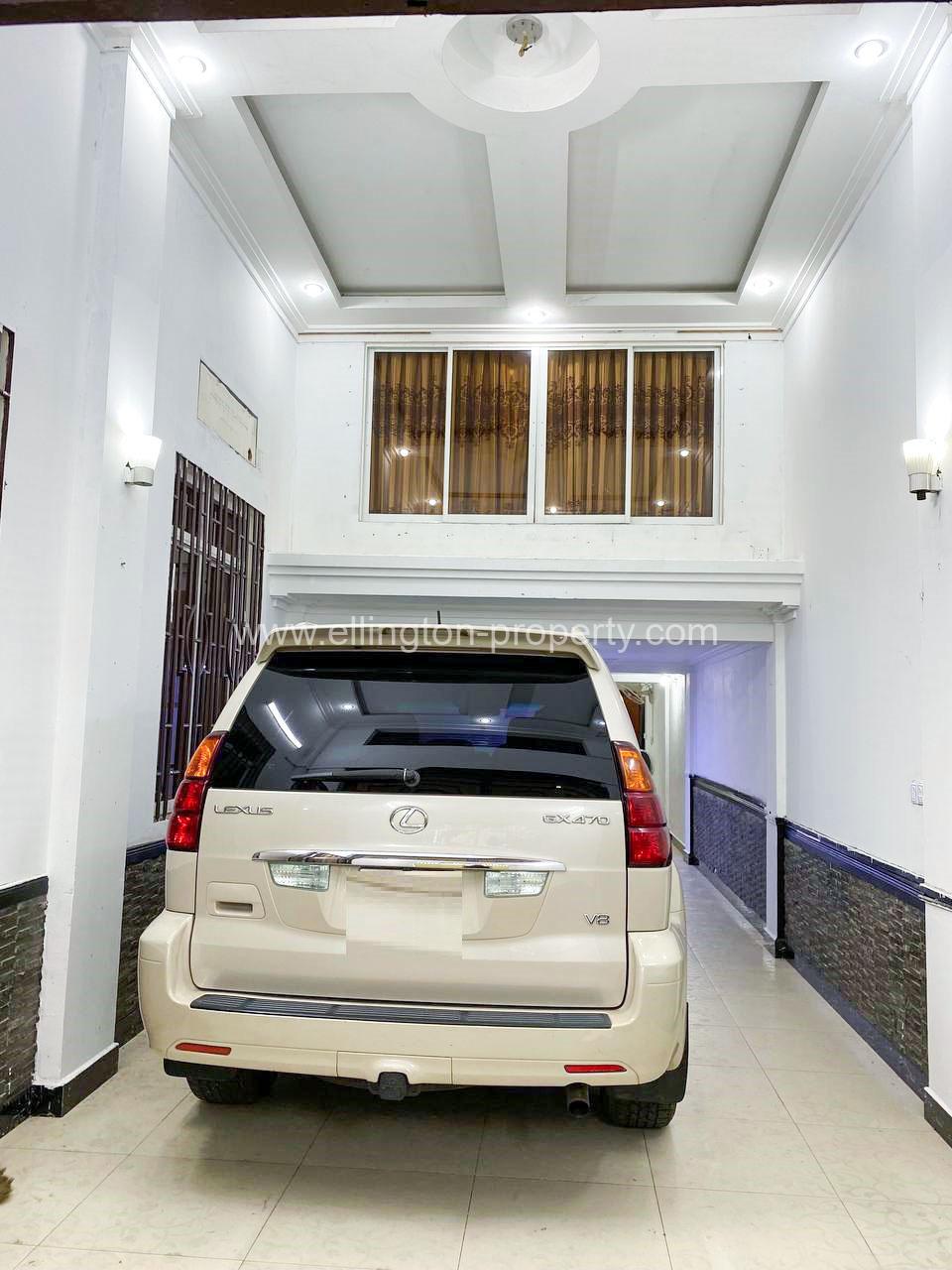 Shophouse For Rent In Toul Tum Pung - Ellington Property