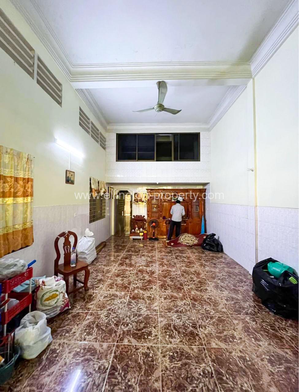 Shophouse For​​ Rent In Toul Tum Pung - Ellington Property