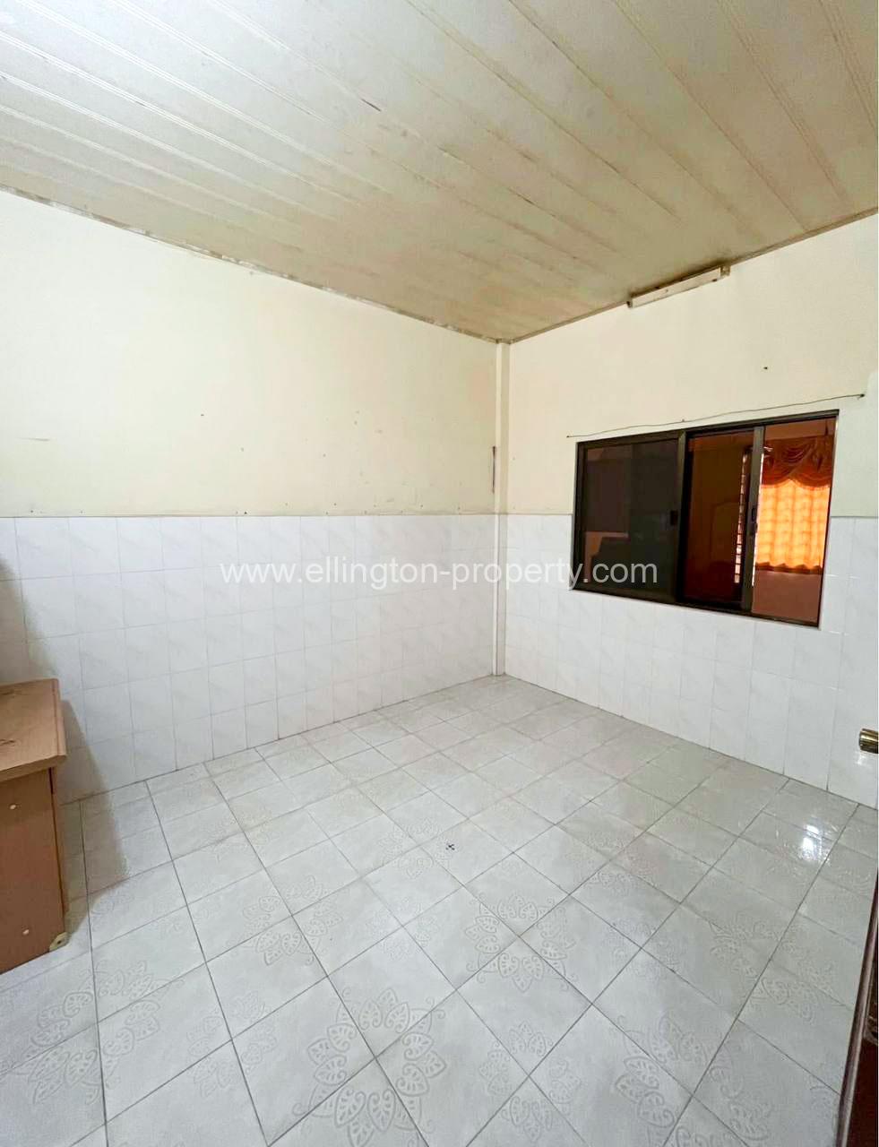 Shophouse For​​ Rent In Toul Tum Pung - Ellington Property