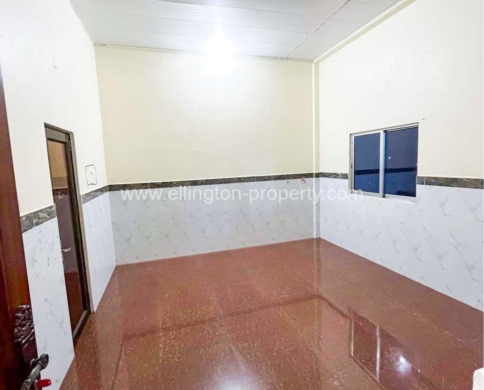 Shophouse For​​ Rent In Toul Tum Pung - Ellington Property