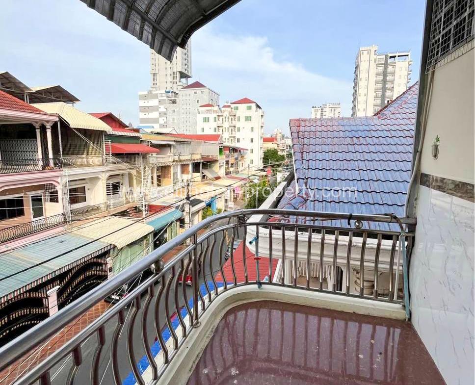 Shophouse For​​ Rent In Toul Tum Pung - Ellington Property