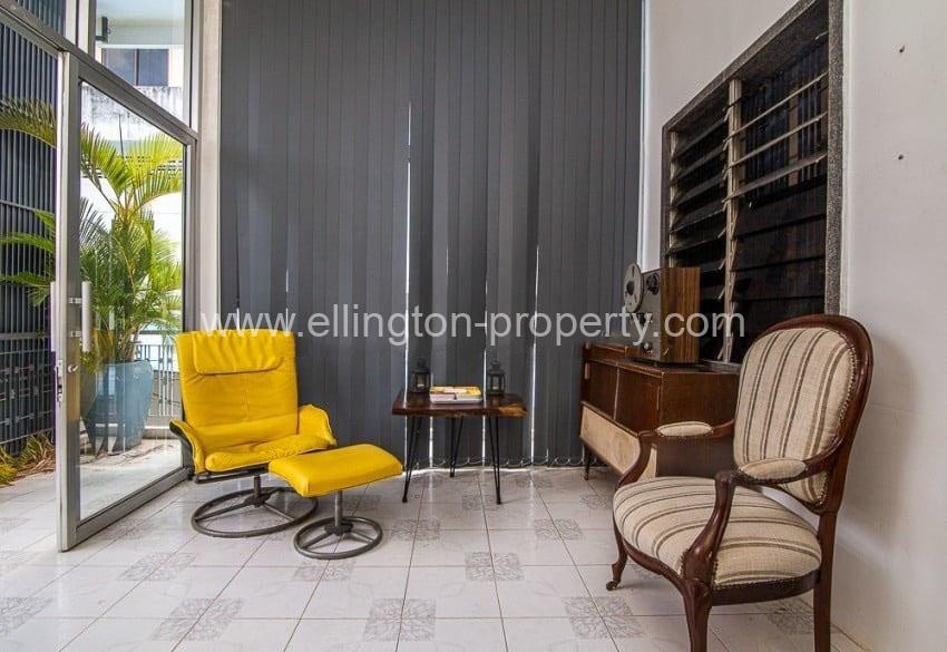 Nice Duplex 1 Bedroom Renovated For Rent At Tonle Bassac - Ellington Property