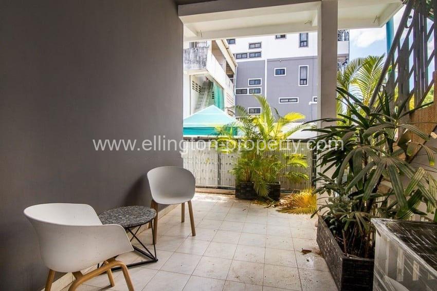 Nice Duplex 1 Bedroom Renovated For Rent At Tonle Bassac - Ellington Property