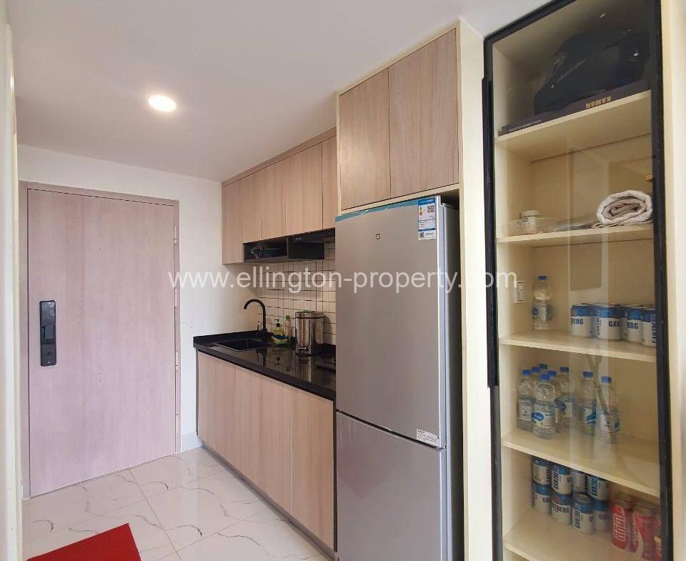 Condo For Rent At L Tower 271 - Ellington Property