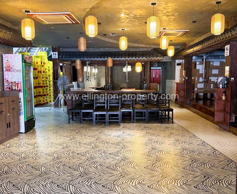 Shophouse For Rent In Bkk1 - Ellington Property