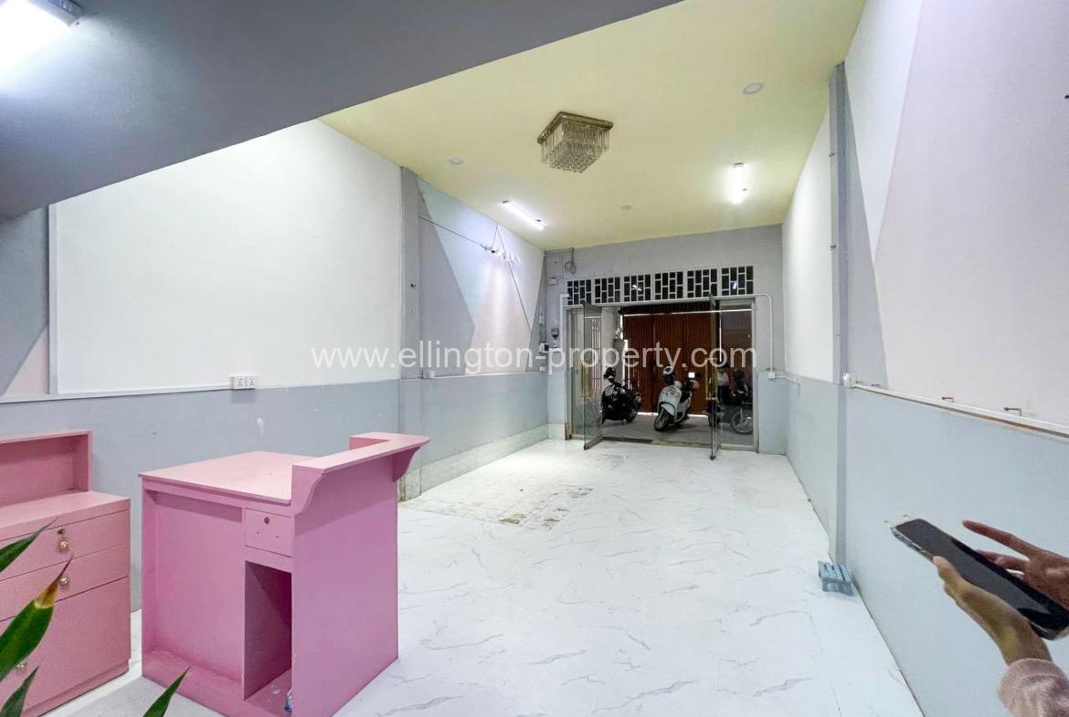 Shop For Rent Near Toul Tumpung Market - Ellington Property