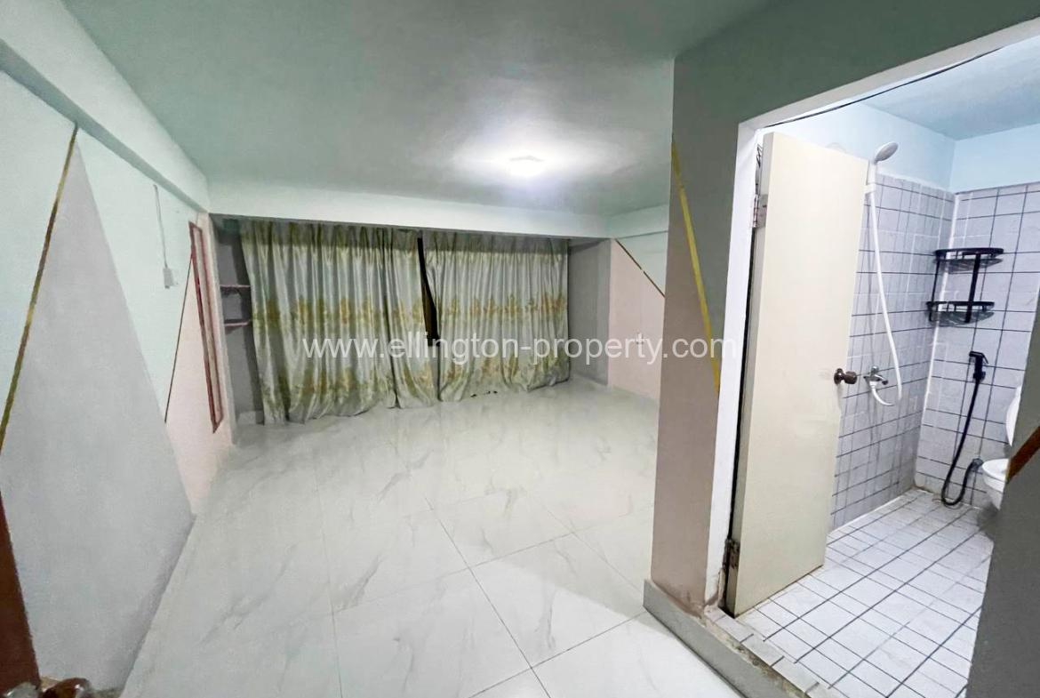 Shop For Rent Near Toul Tumpung Market - Ellington Property