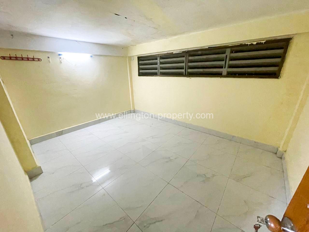 Shop For Rent Near Toul Tumpung Market - Ellington Property