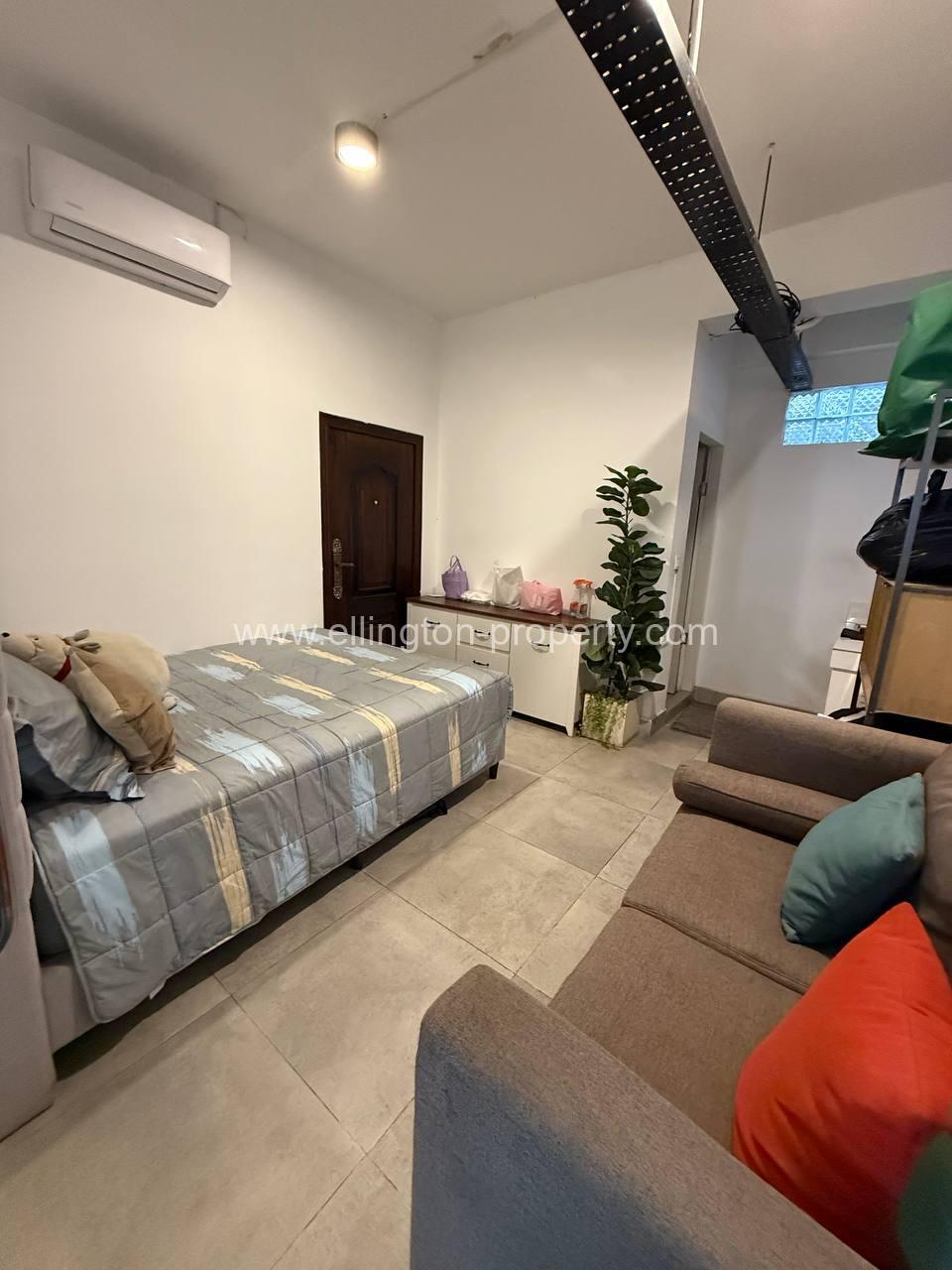 Shop For Rent In Bkk - Ellington Property