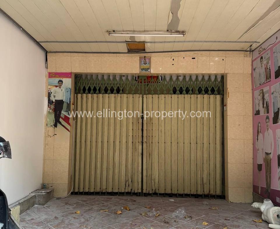 Shop For Rent Near Bak Touk School - Ellington Property